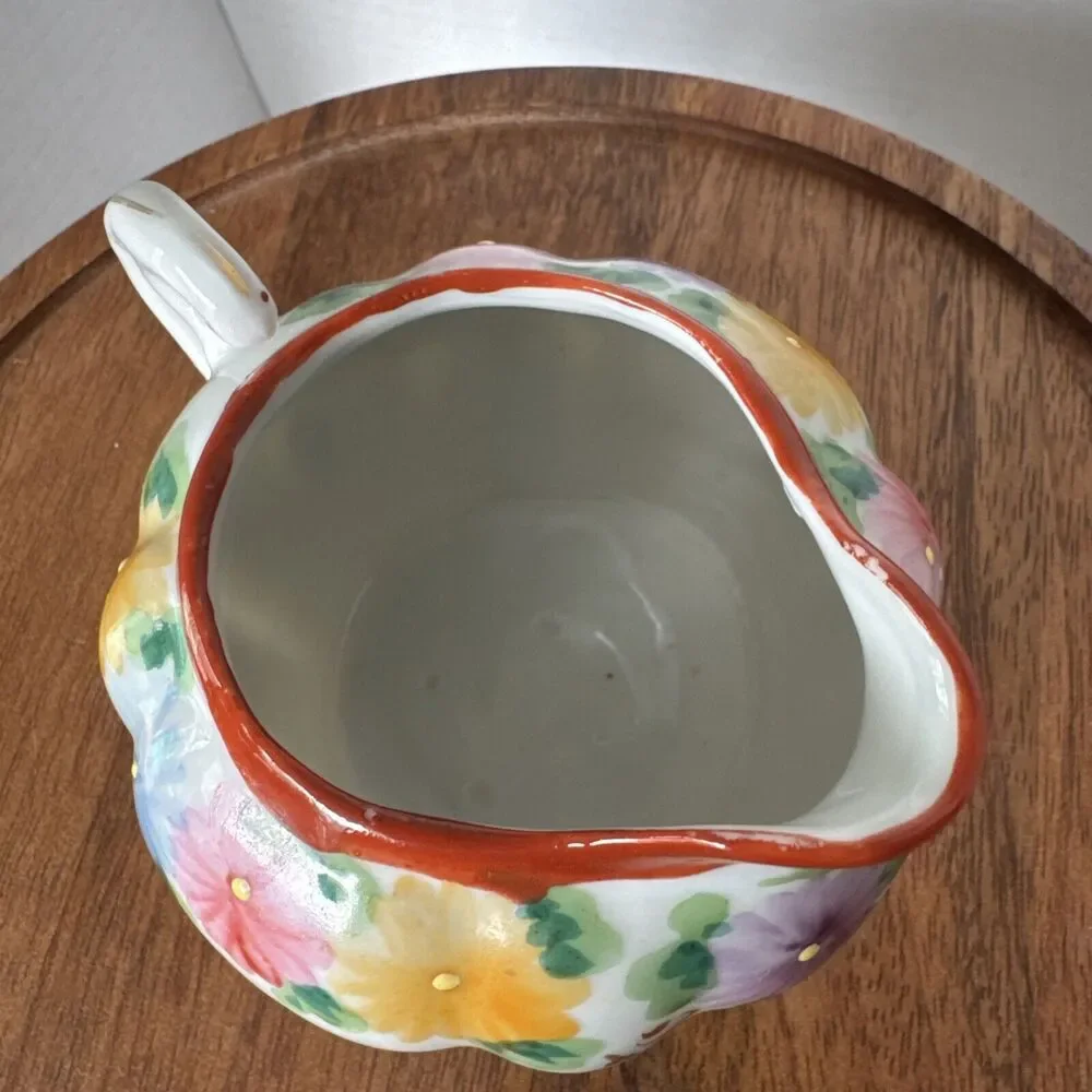 Vtg Floral Hand painted Flowers Ribbed Fancy Handle Creamer